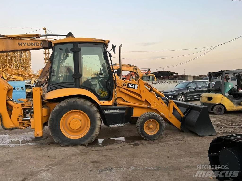 JCB 3CX Kazıcı yükleyiciler - beko loder