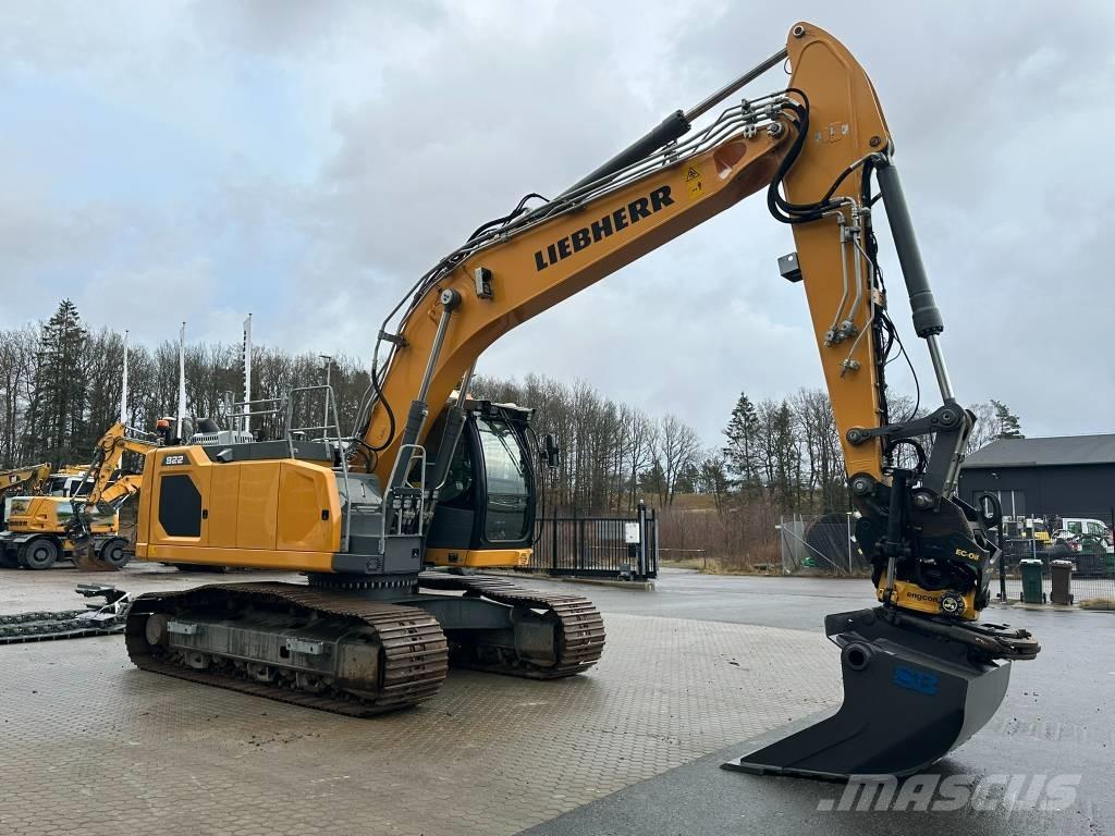 Liebherr R 922 G8 Paletli ekskavatörler