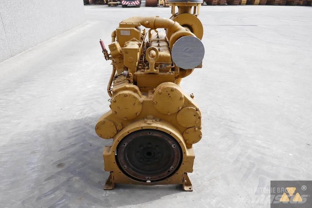 CAT D353E Motorlar