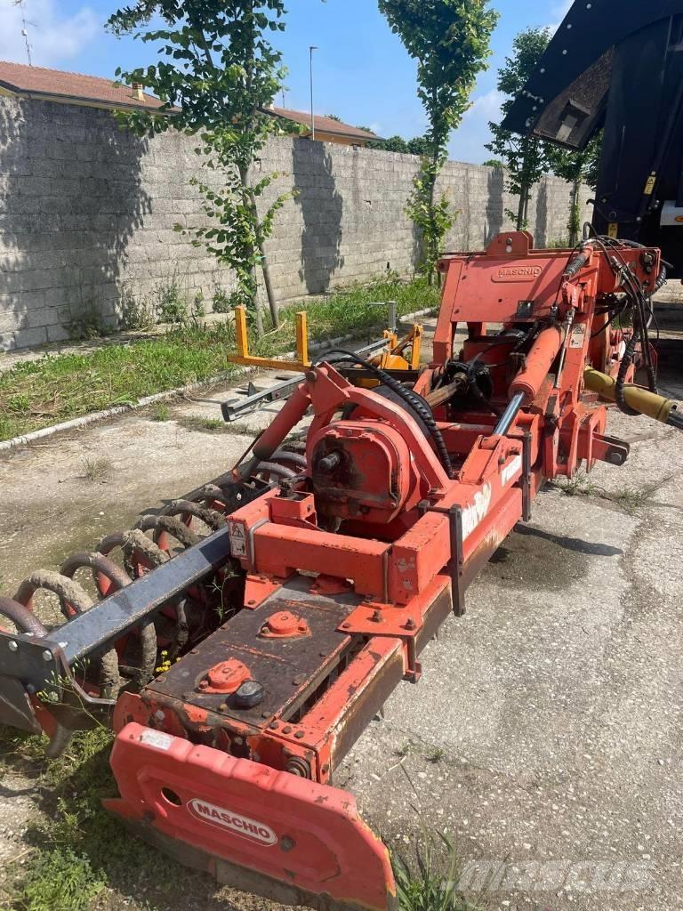Maschio Aquila 5000 Tirmiklar