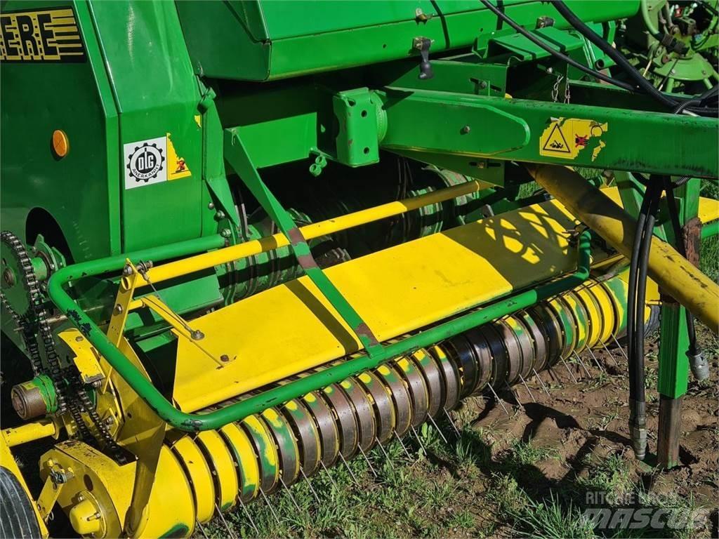 John Deere 590 Rulo balya makinalari