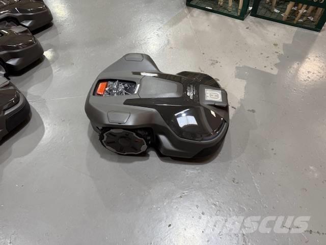 Husqvarna 430X Robot çim biçme makineleri