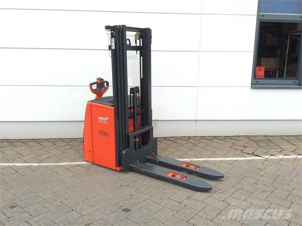 Linde L14 Akülü depo ekipmanları