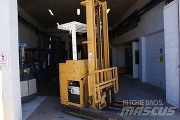 TCM FRHB20 Reach truck - depo içi istif araçları