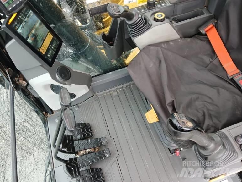 CAT 320 Paletli ekskavatörler