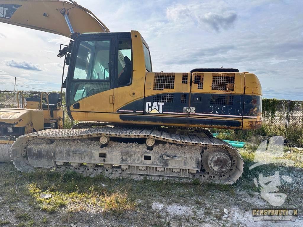 CAT 325 CL Paletli ekskavatörler