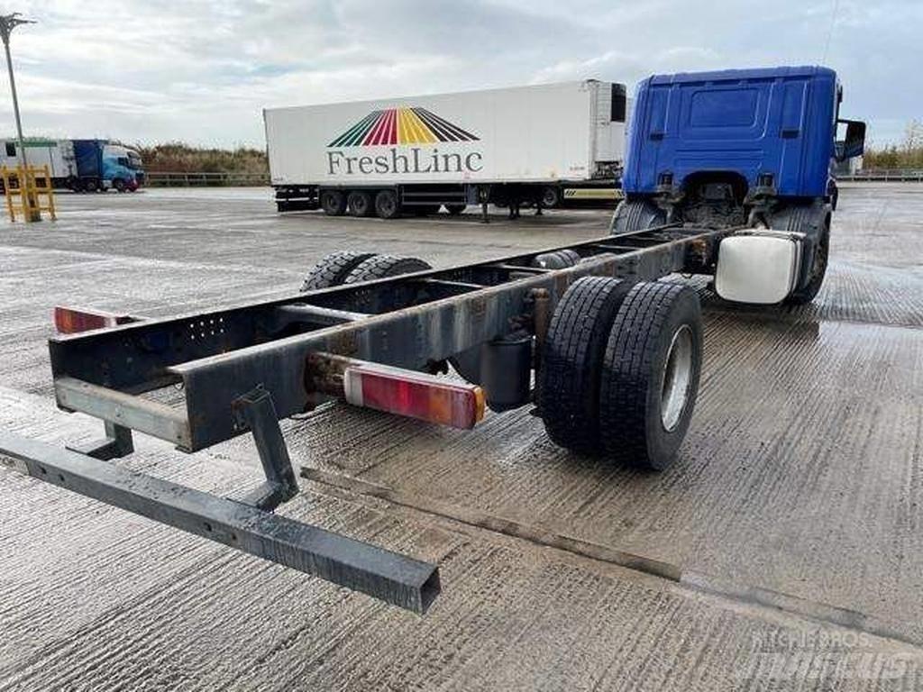 Scania P 230 Çekiciler