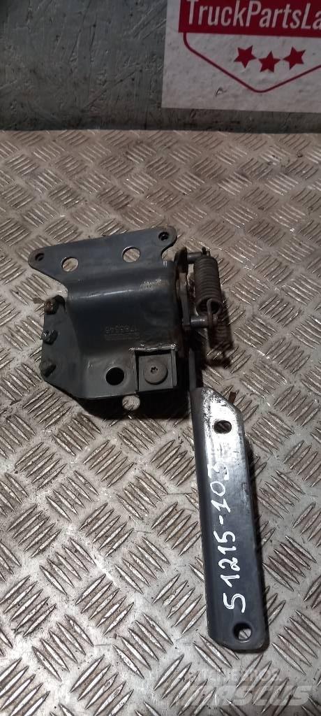 Scania R440  1785546 Kabinler
