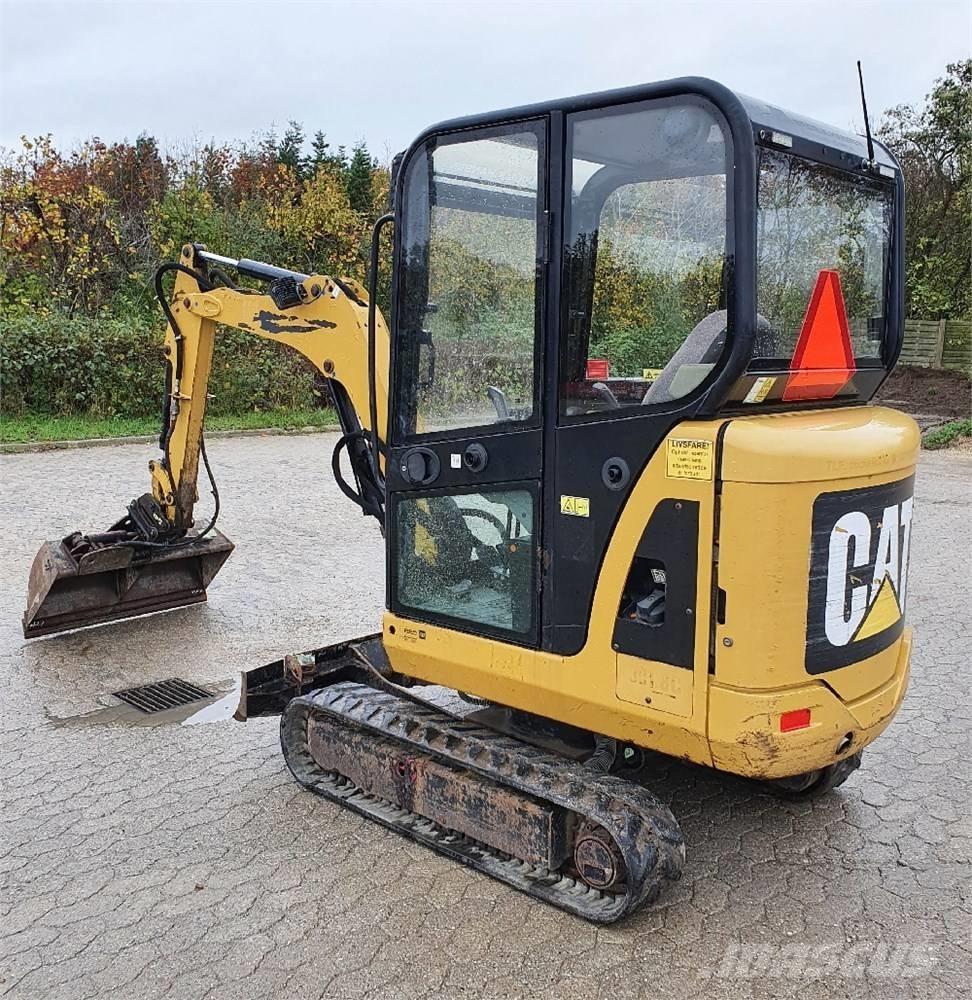 CAT 301.8 C Mini ekskavatörler, 7 tona dek