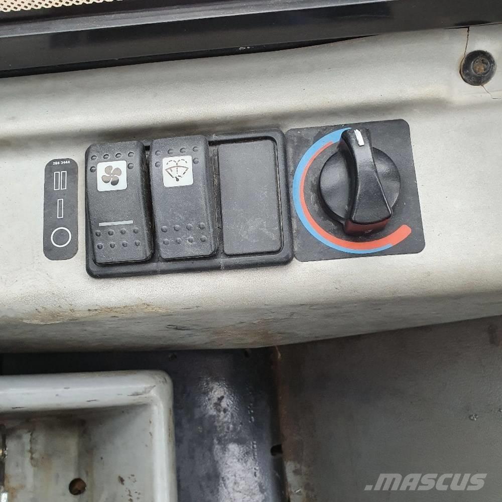 CAT 301.8 C Mini ekskavatörler, 7 tona dek