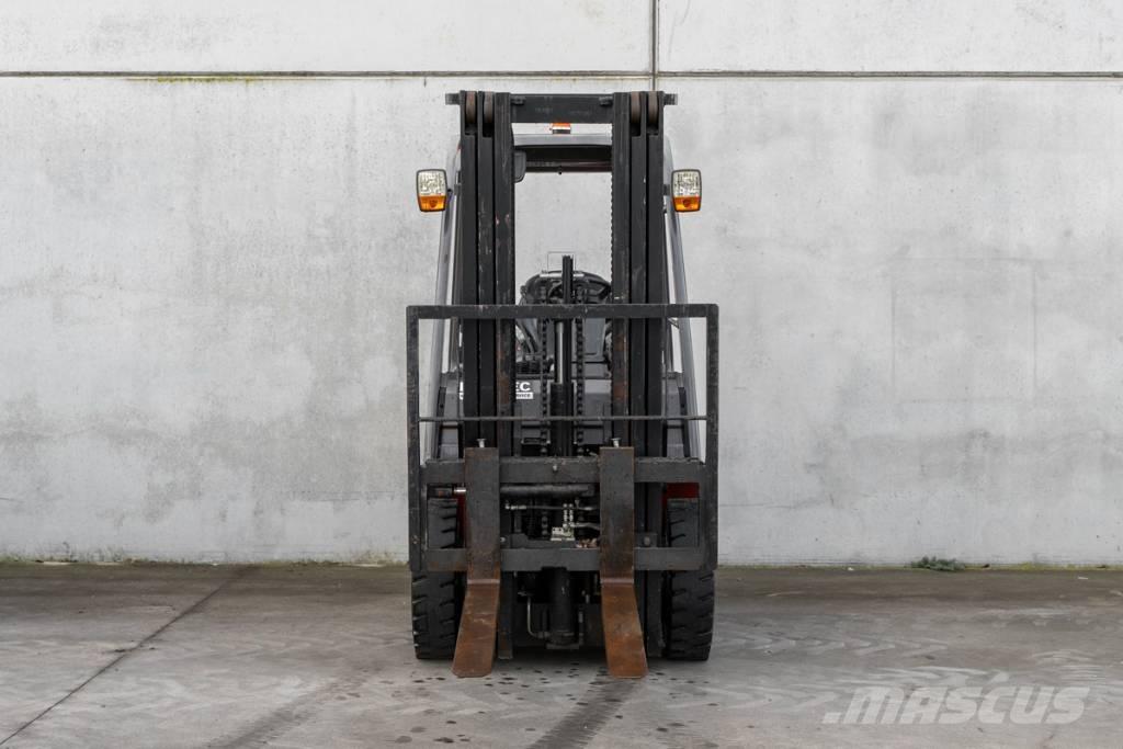 Manitou MI 25 D Dizel forkliftler