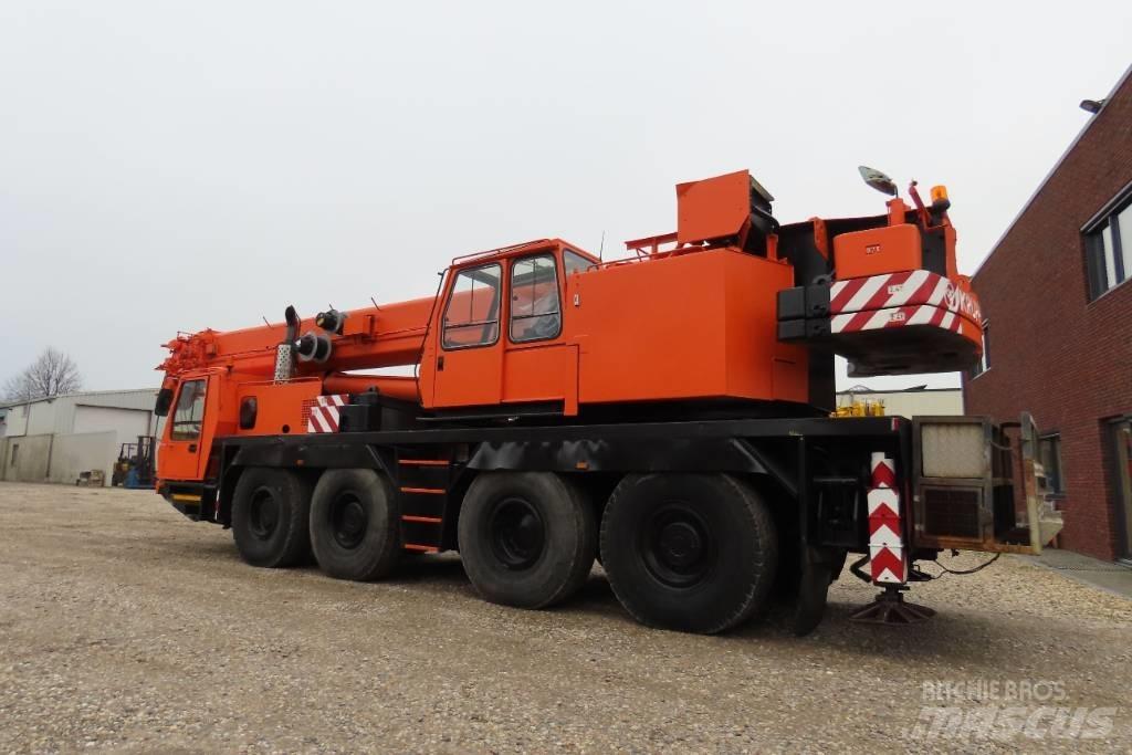 Krupp KMK 4080 Yol-Arazi Tipi Vinçler (AT)