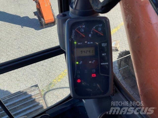 Hitachi ZX225USRLC Paletli ekskavatörler