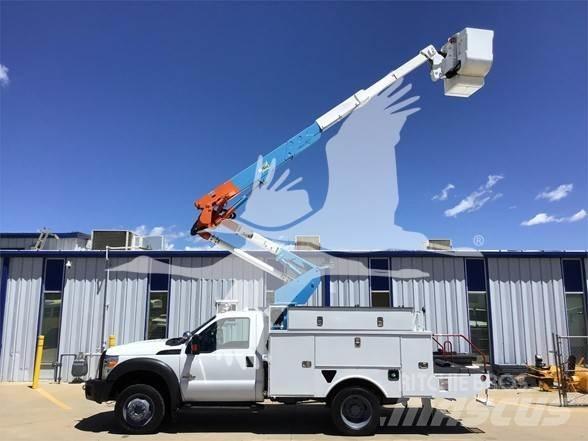 Altec AT37G Araç üstü platformlar