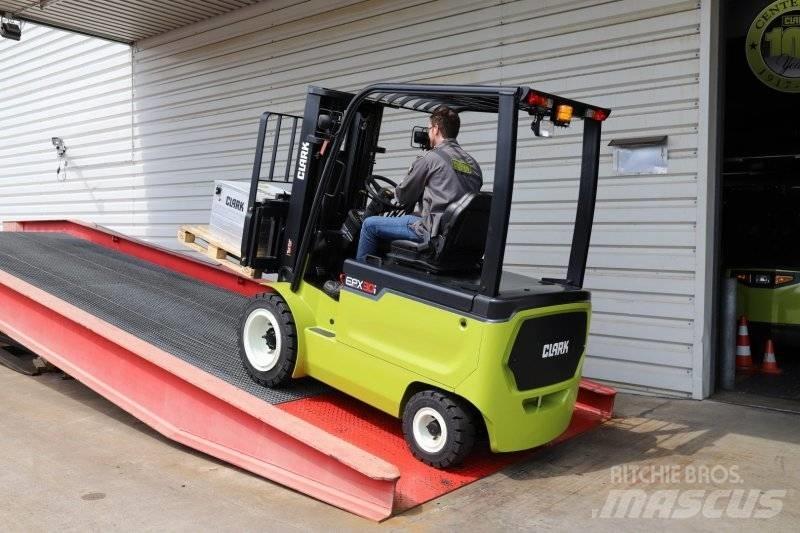 Clark EPX 25i Elektrikli forkliftler