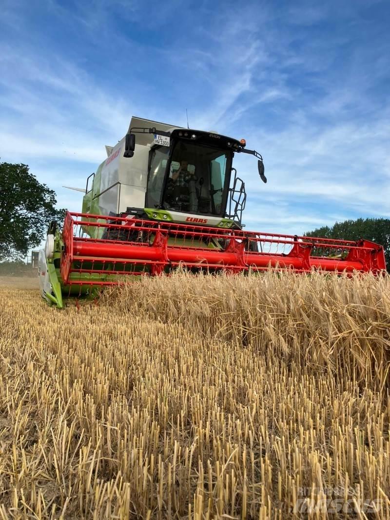 CLAAS Evion 430 Biçerdöverler