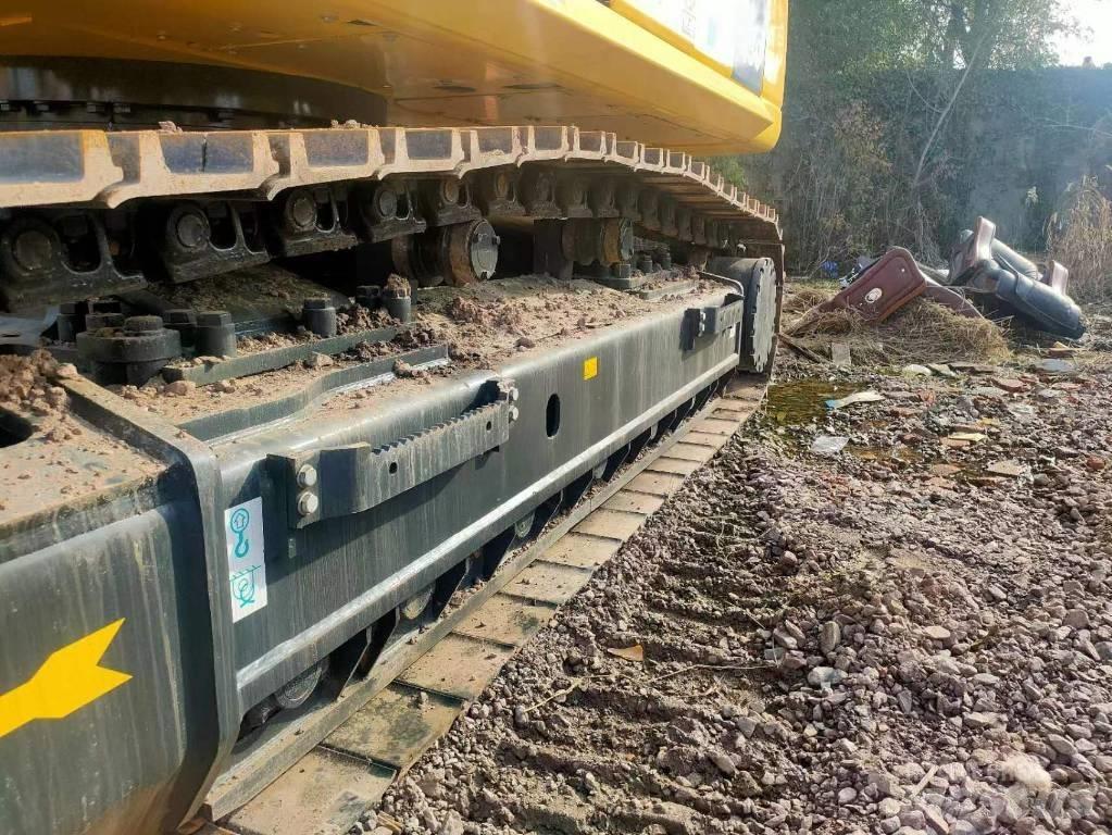 Komatsu PC 450-8 Paletli ekskavatörler