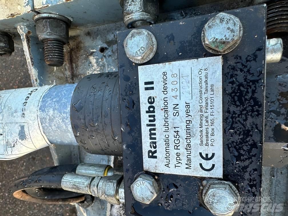 Rammer 1533 Hidrolik kırıcılar
