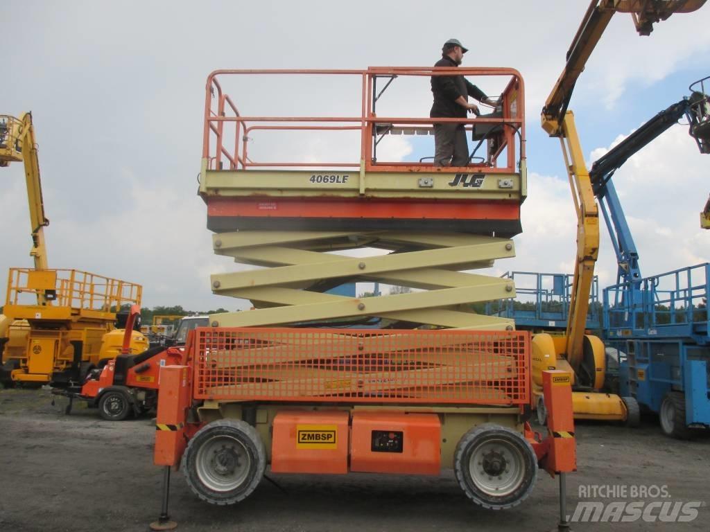 JLG 4069 LE Makasli platformlar