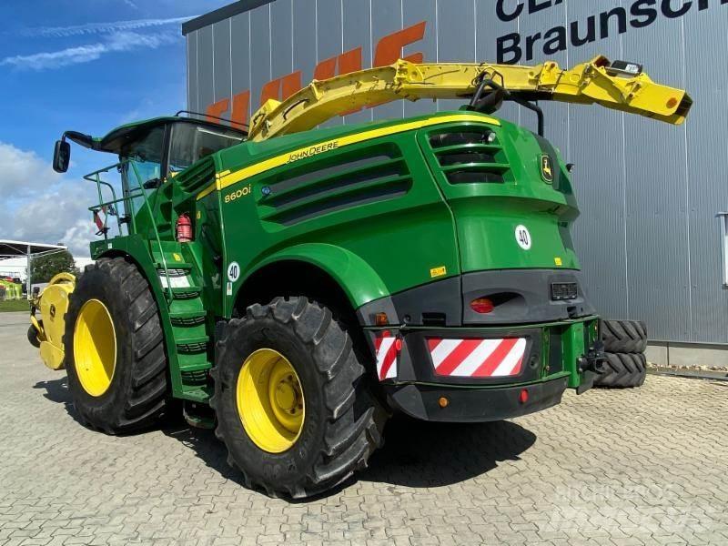 John Deere 8600i Kendi yürür silaj makinalari