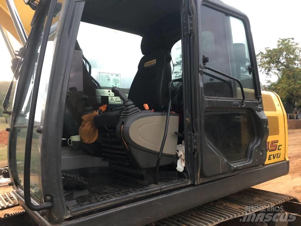 New Holland E 145 Paletli ekskavatörler