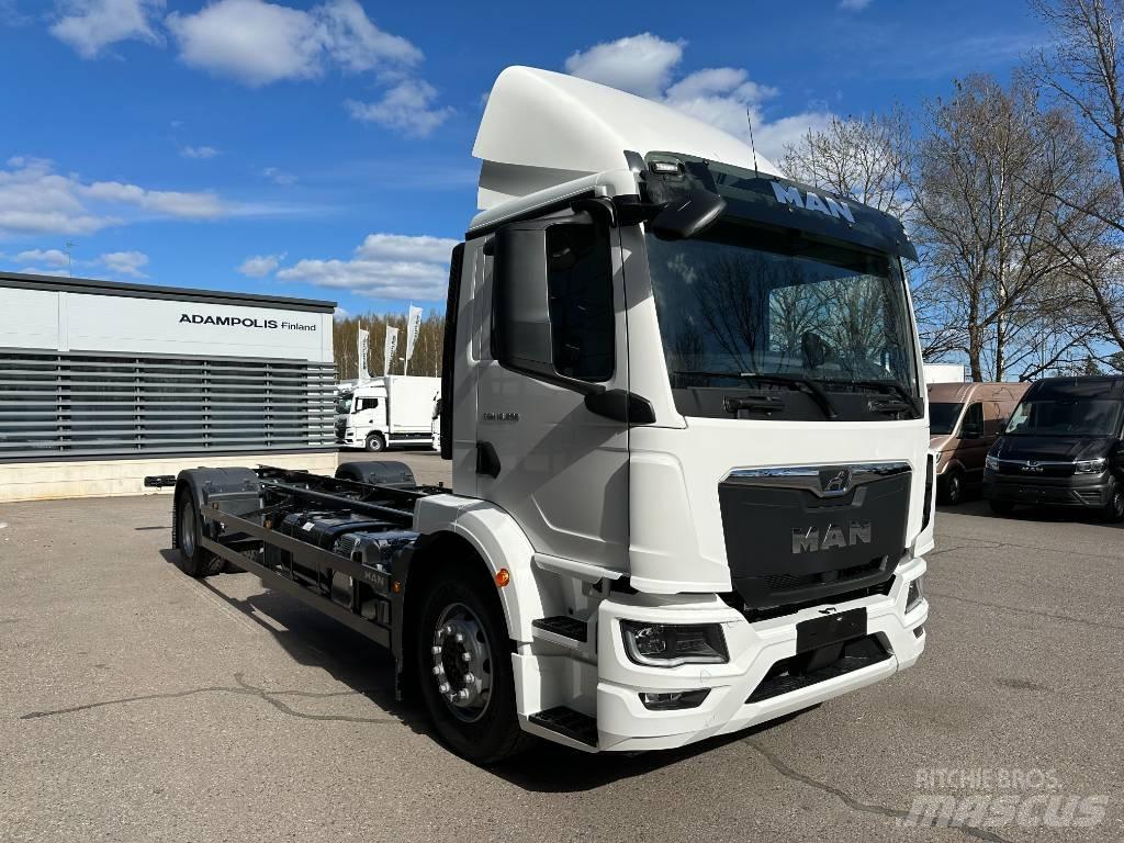 MAN TGM 18.290 Çekiciler