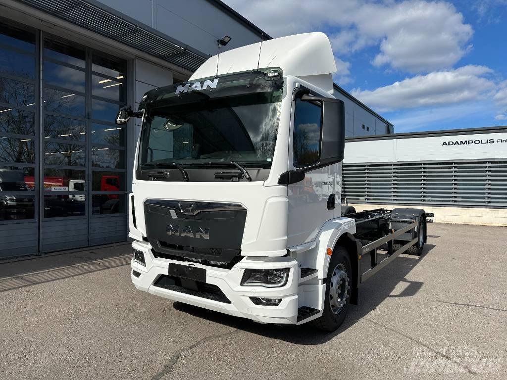 MAN TGM 18.290 Çekiciler