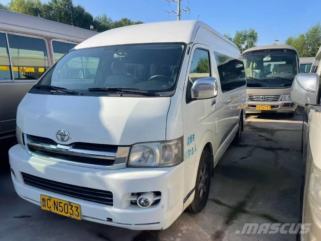 Toyota Hiace Sehirlerarasi otobüsler