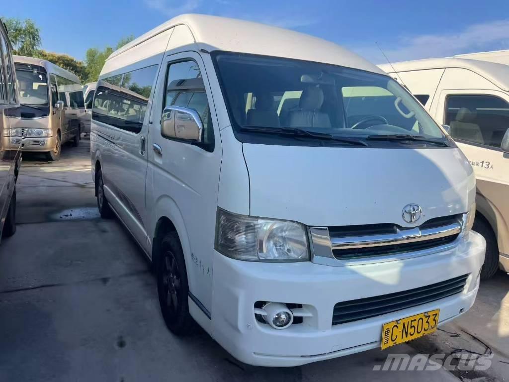 Toyota Hiace Sehirlerarasi otobüsler