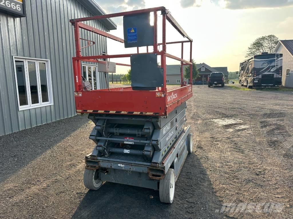 SkyJack SJ 4632 Makasli platformlar