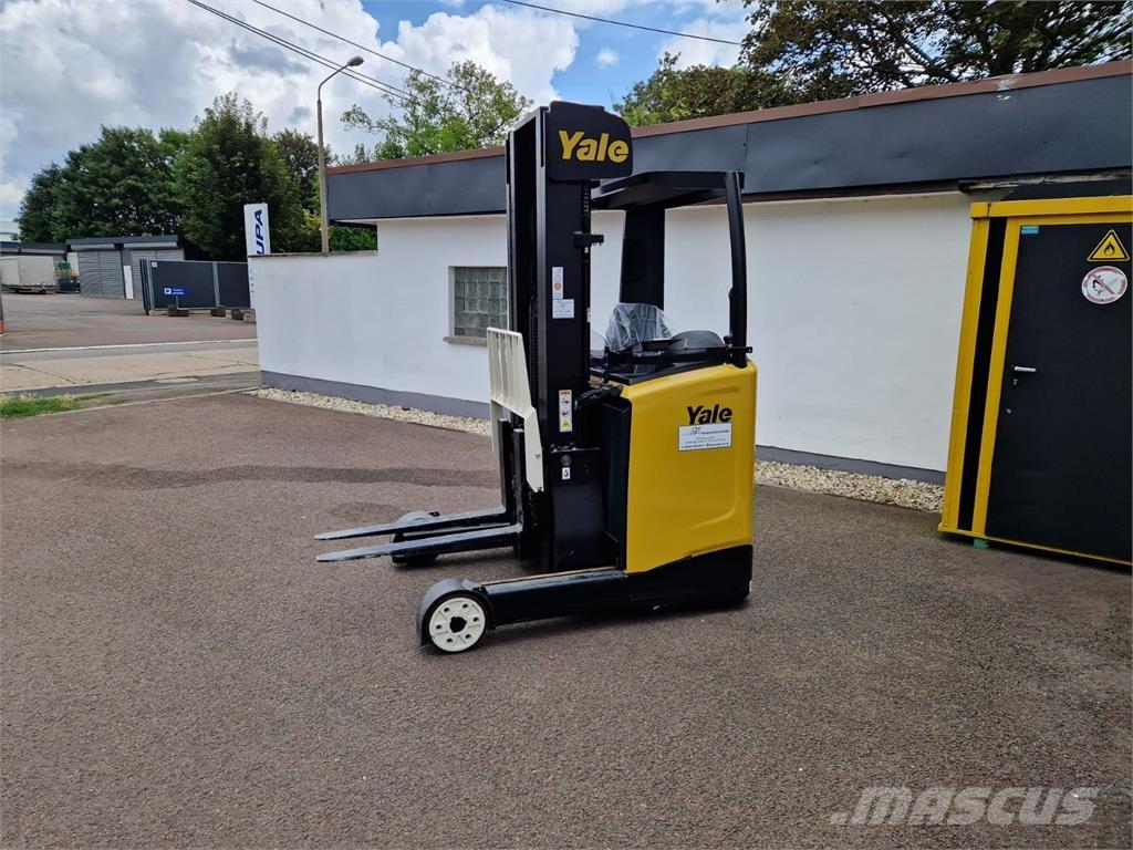 Yale MR14 Reach truck - depo içi istif araçları