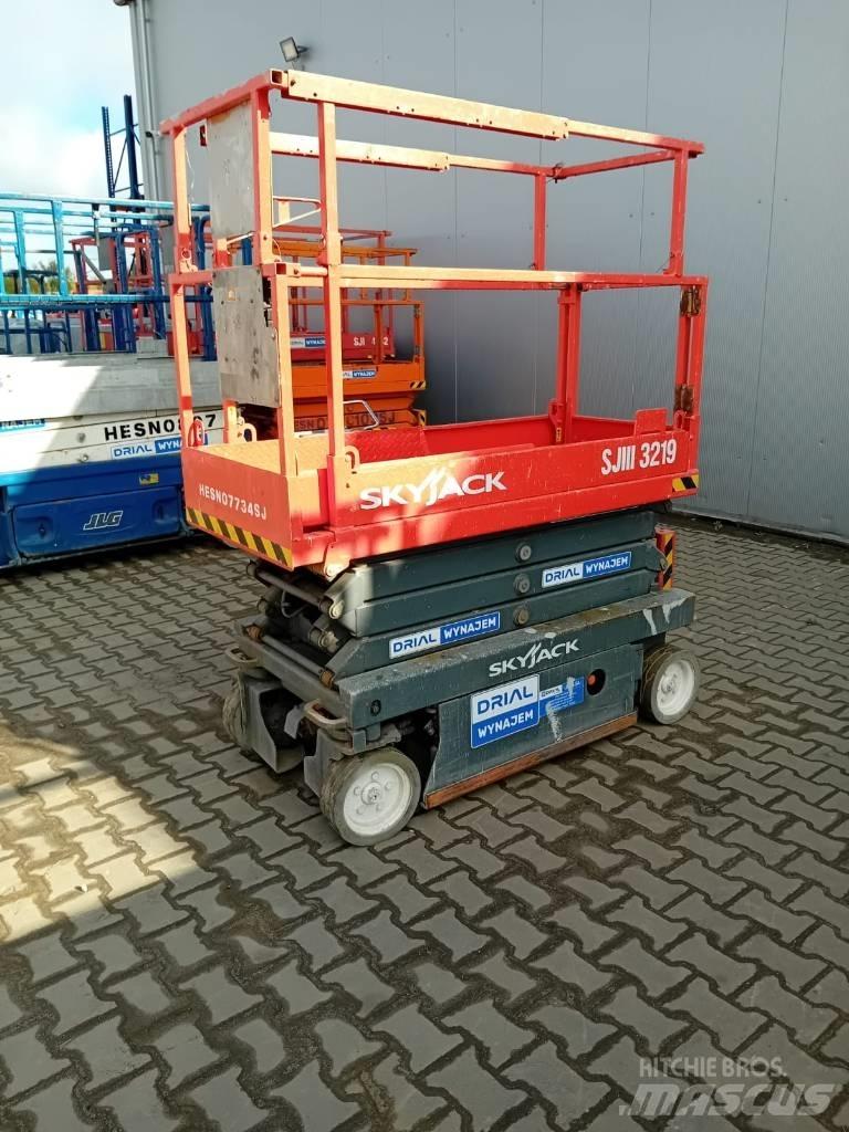 SkyJack 3219 Makasli platformlar