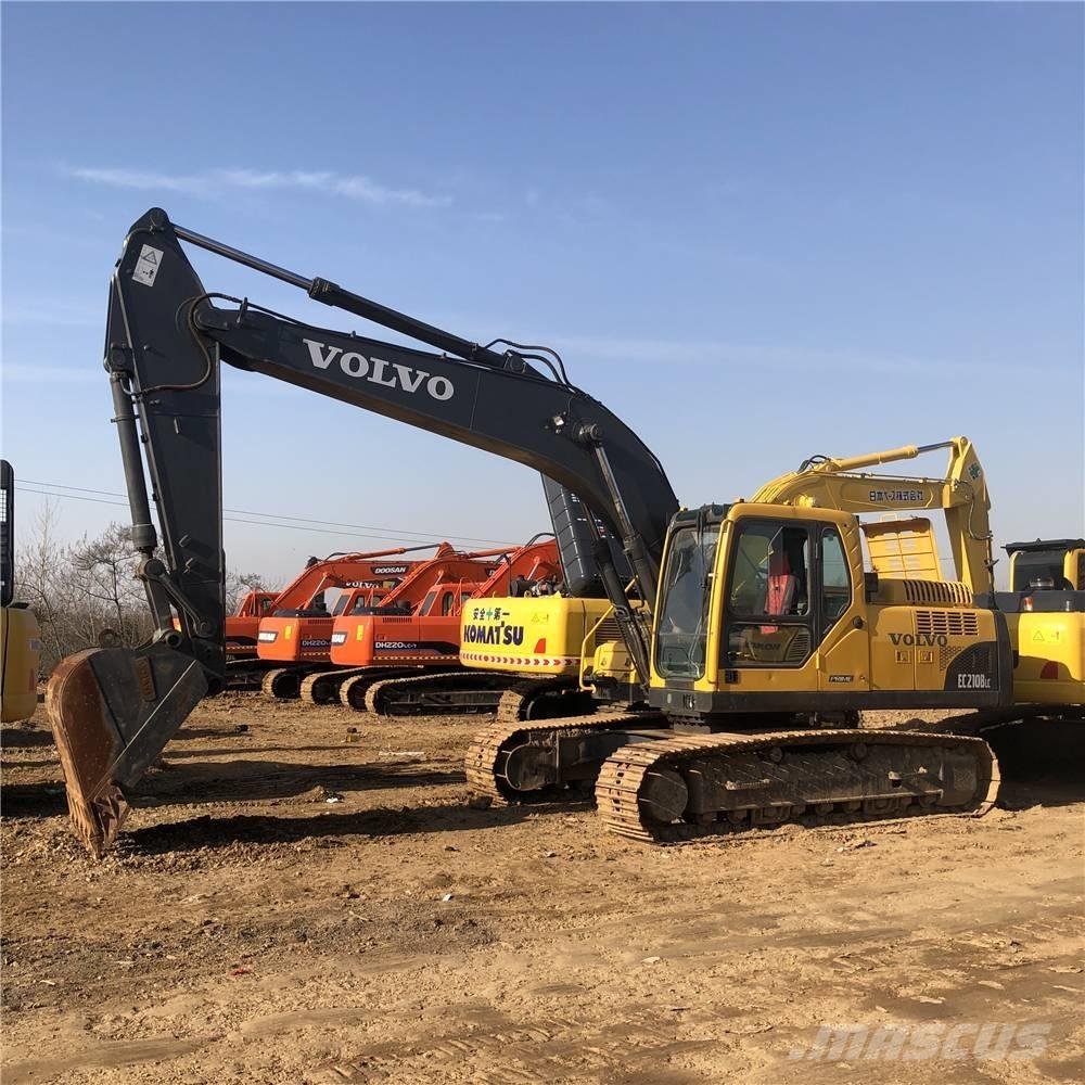 Volvo EC210B Paletli ekskavatörler