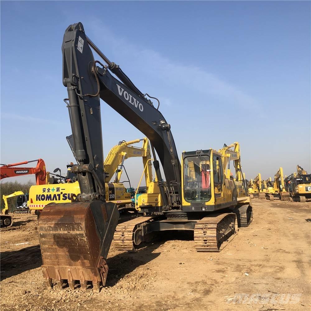 Volvo EC210B Paletli ekskavatörler