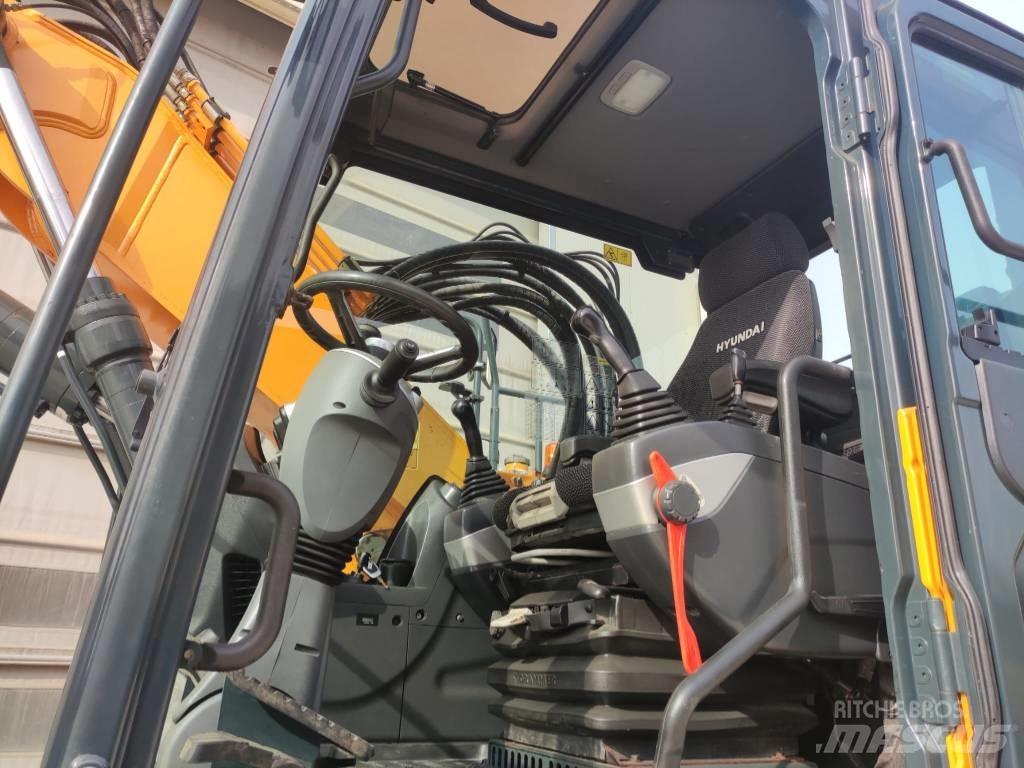 Hyundai HW140 Lastik tekerli ekskavatörler