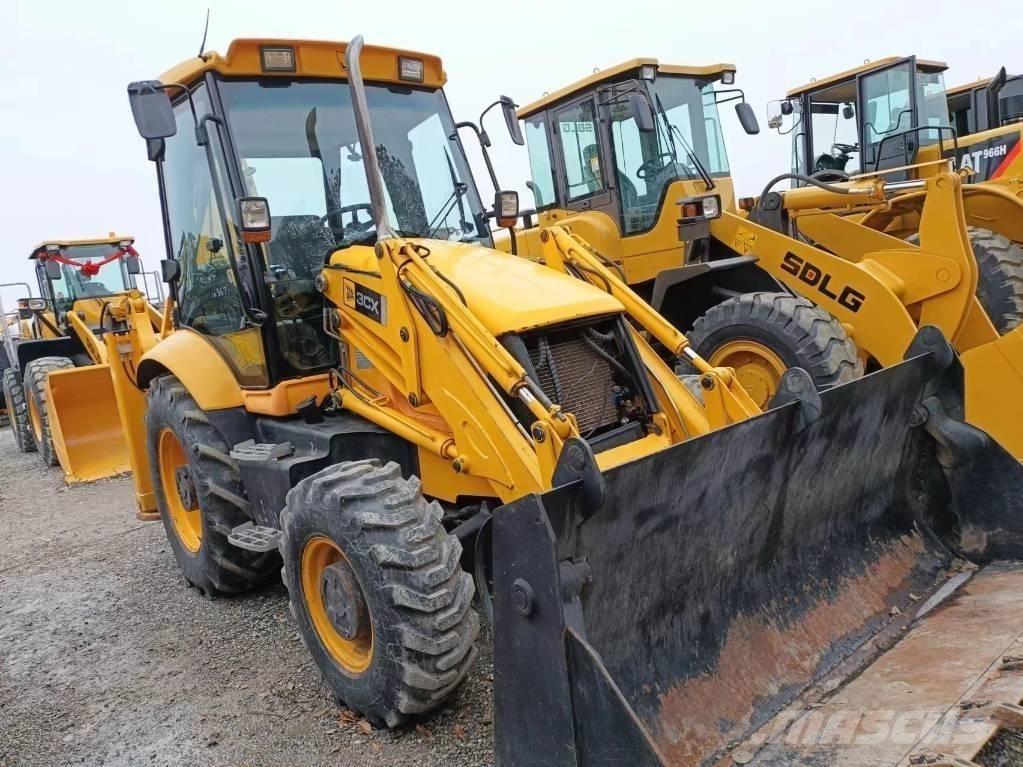 JCB 3 CX Kazıcı yükleyiciler - beko loder