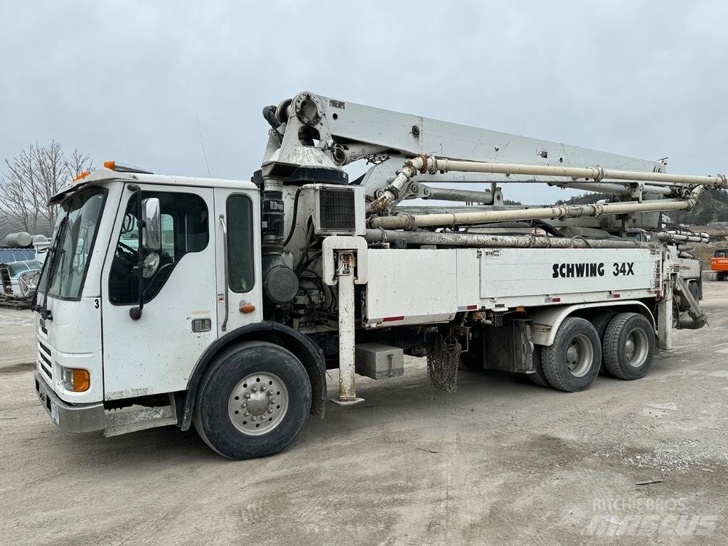 Schwing 34x Beton pompaları
