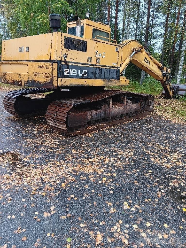 CAT 219 LC Paletli ekskavatörler