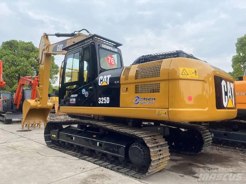 CAT 325d Paletli ekskavatörler