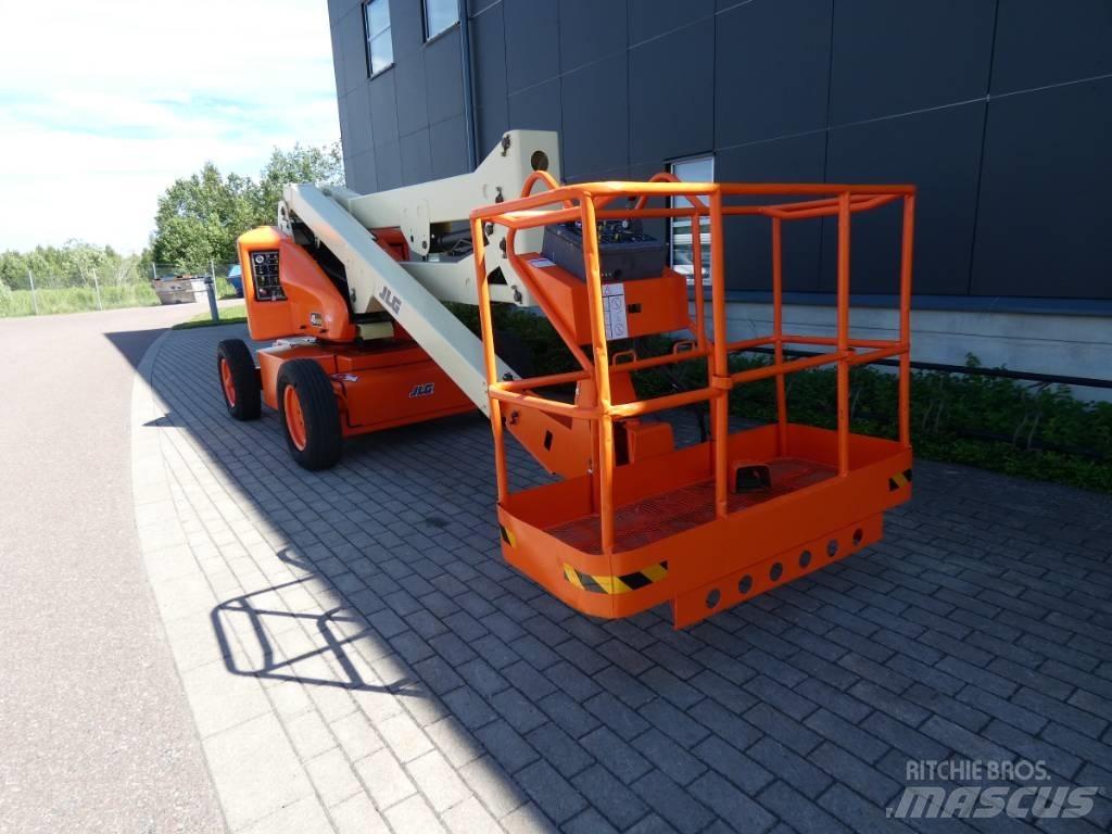 JLG E 45E  Bomlift Körüklü personel platformları