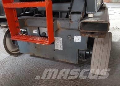 SkyJack SJ III 4726 Makasli platformlar