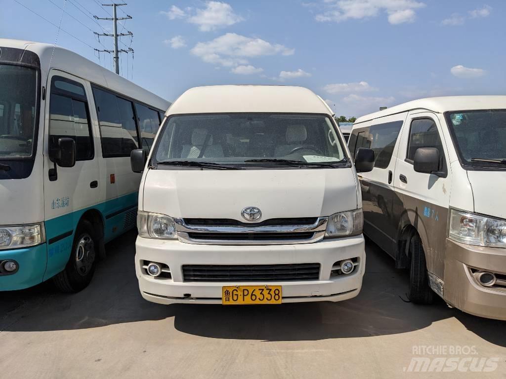 Toyota Hiace Sehirlerarasi otobüsler