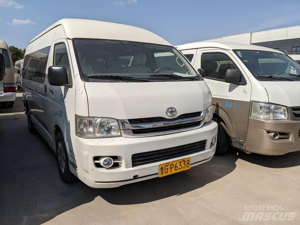 Toyota Hiace Sehirlerarasi otobüsler