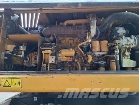 CAT M 316 C Lastik tekerli ekskavatörler