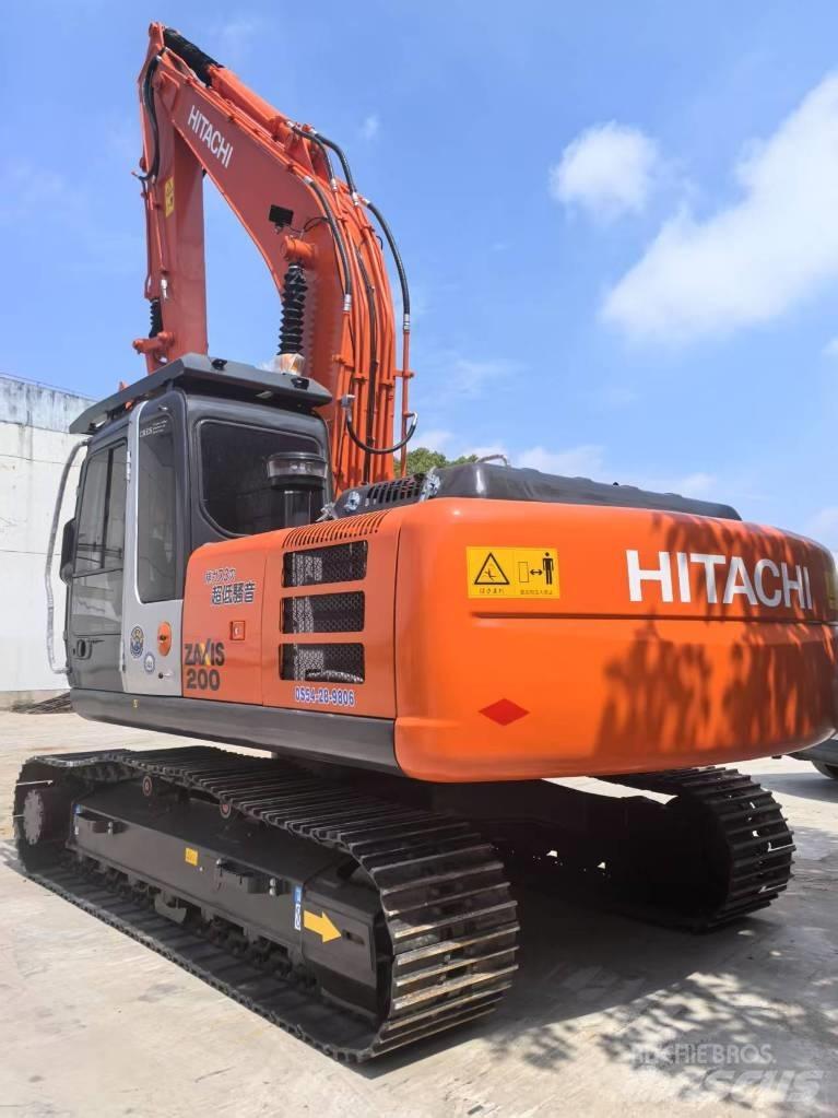 Hitachi ZX200 Paletli ekskavatörler