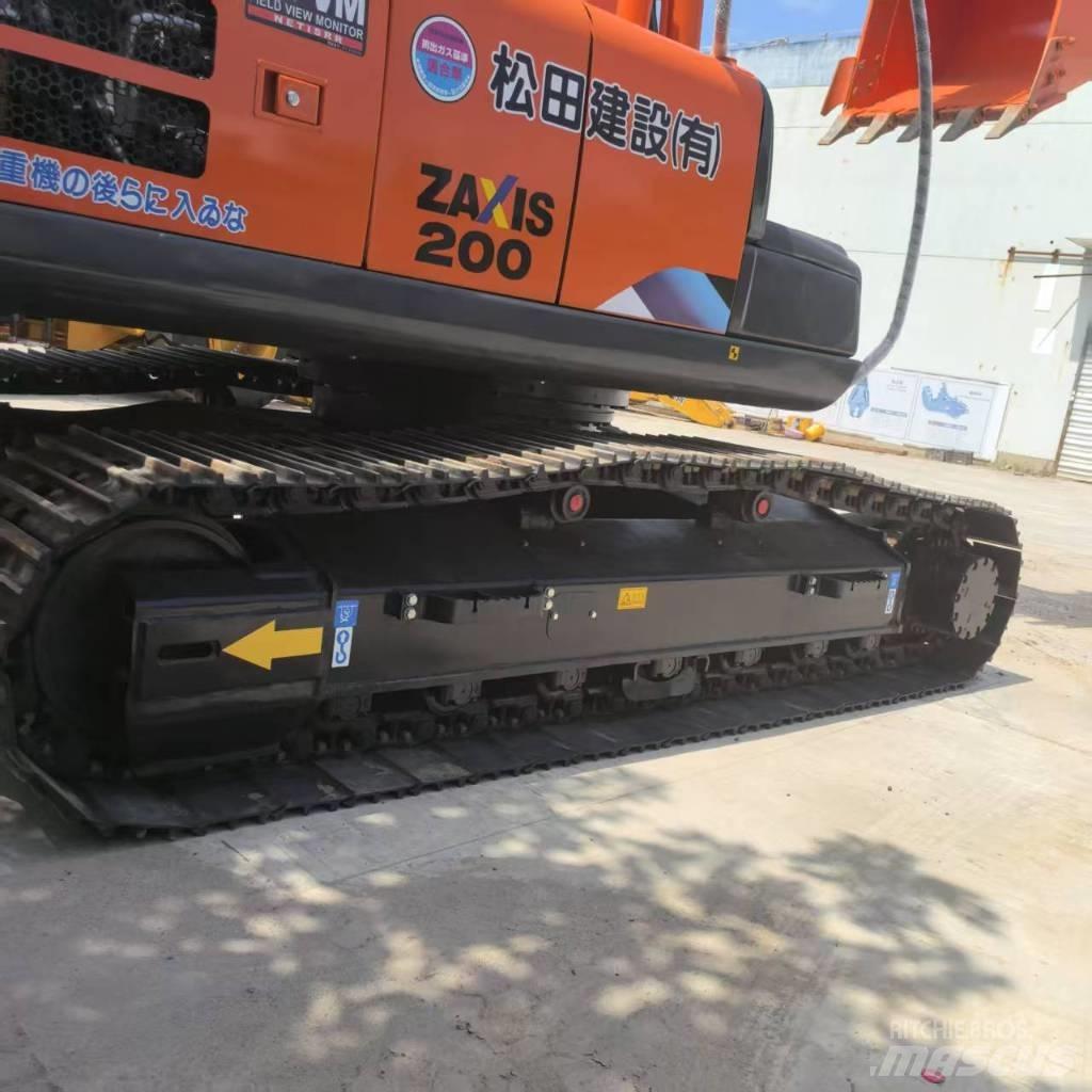 Hitachi ZX200 Paletli ekskavatörler