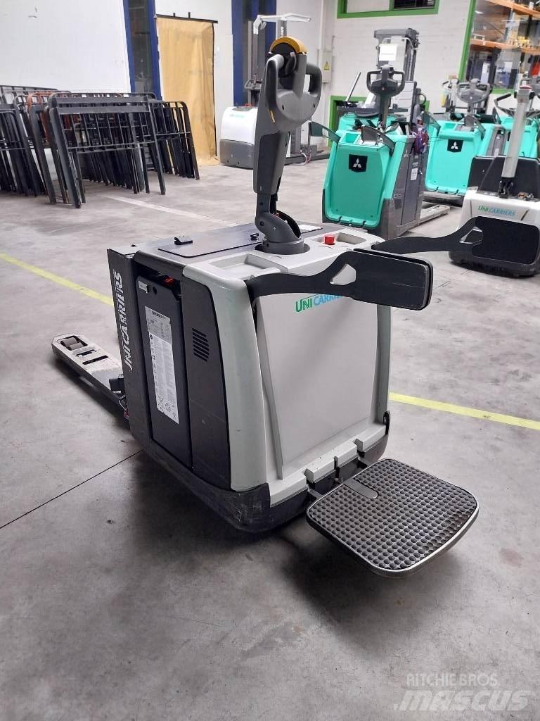 UniCarriers PMR 200 Düsük seviye platformu