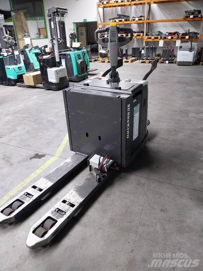 UniCarriers PMR 200 Düsük seviye platformu