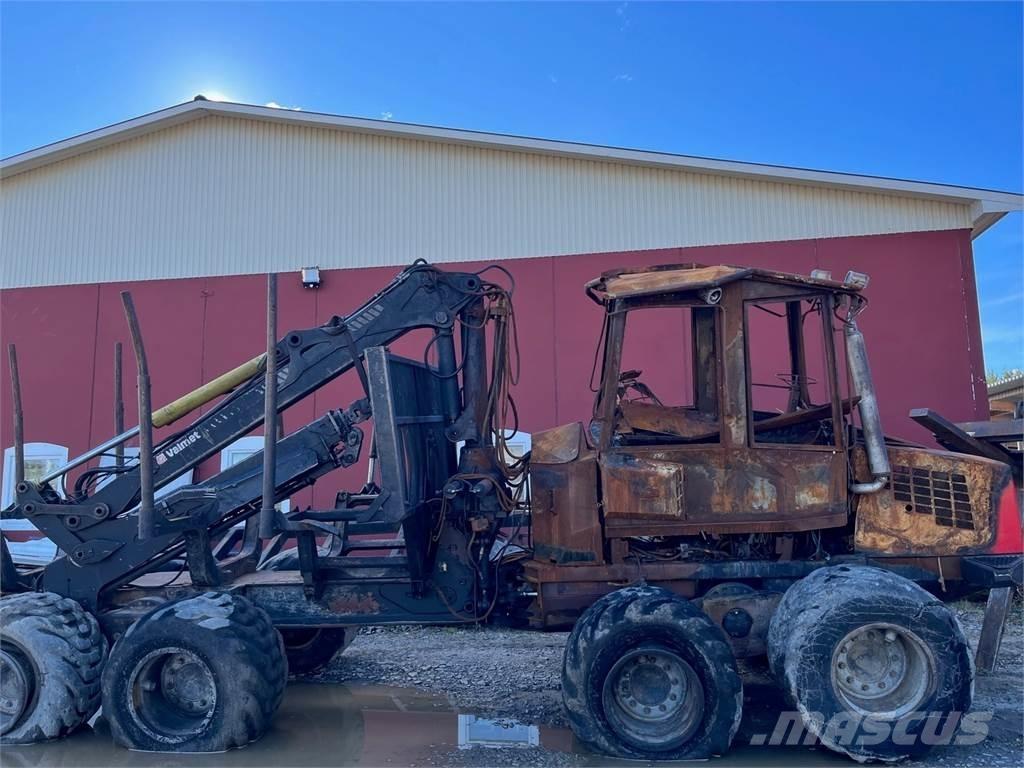 Komatsu 840TX Tomruk yükleyici traktörler