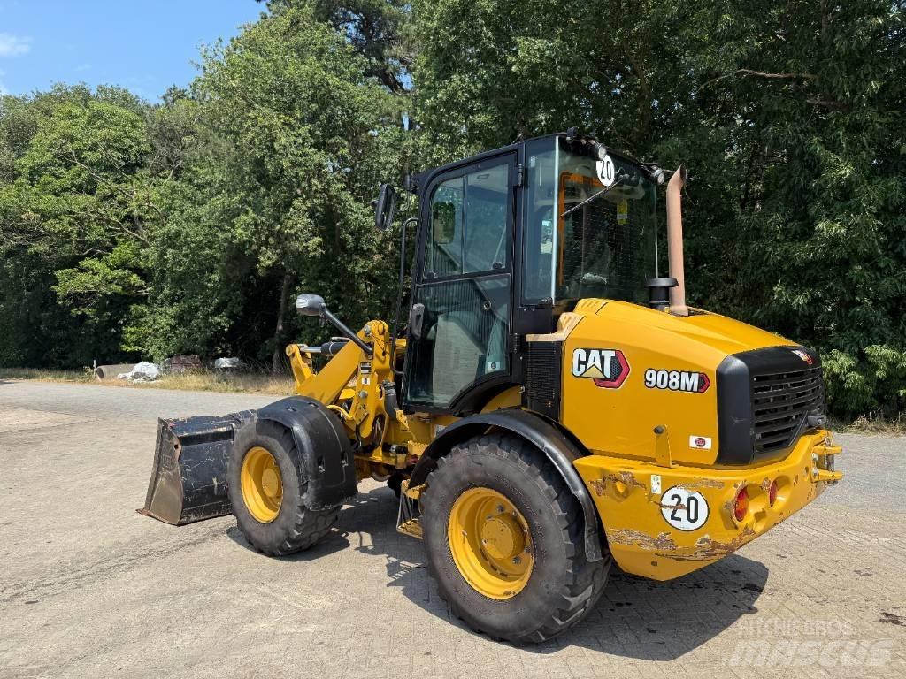 CAT 908 Tekerlekli yükleyiciler